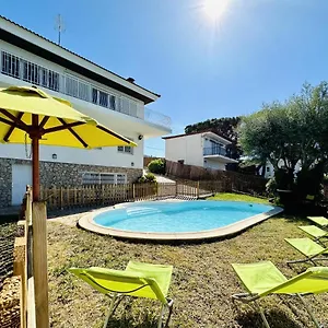 https://vila-moana.topcostabravahotels.com